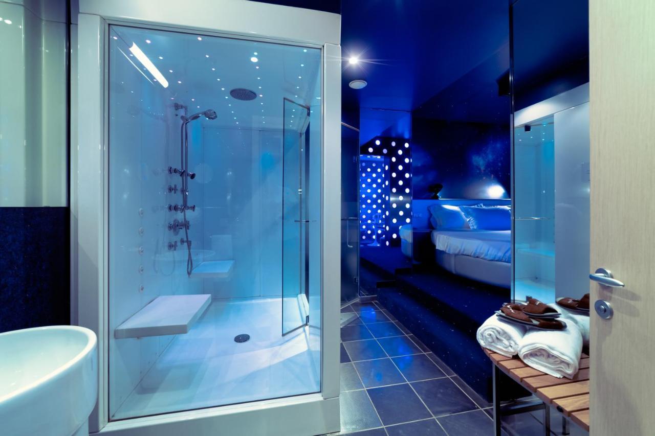 Motel Hotel Piranha Cameriano Ngoại thất bức ảnh